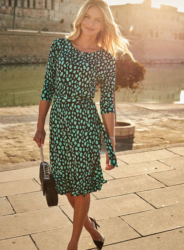 SOSANDAR  Black & Green Animal Print Ruffle Hem Dress 18